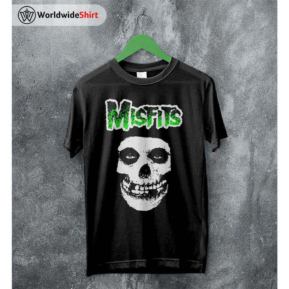 Misfits  Classic Rock Punk Band Music Graphic Fan Art T-Shirt
